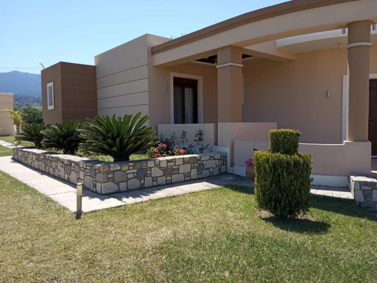 Kos Villa - Family Comfort With Large Garden, Jacuzzi المظهر الخارجي الصورة