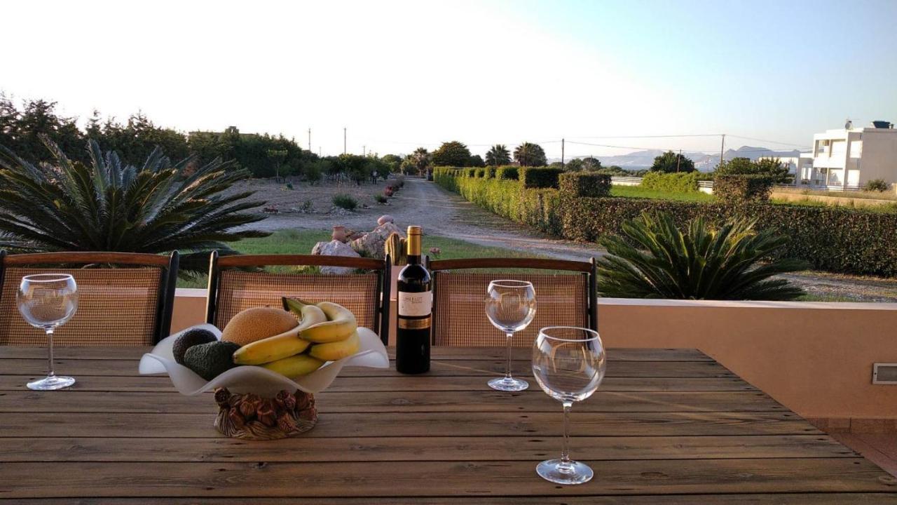 Kos Villa - Family Comfort With Large Garden, Jacuzzi المظهر الخارجي الصورة